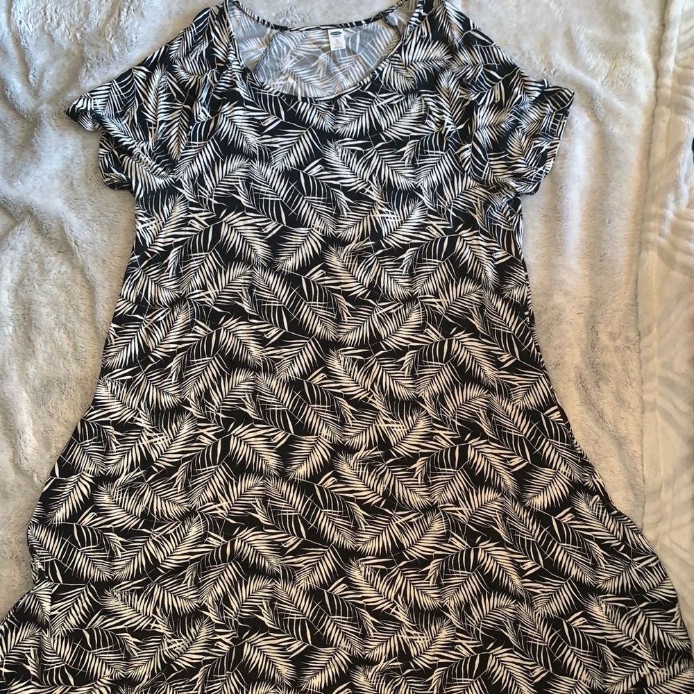 Women’s Old Navy T-Shirt Dress